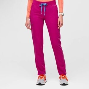 NWT - Figs High wasted yoga skinny scrub pants (2XL) in raspberry color
